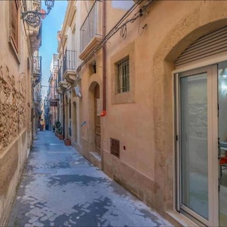 La Casa Dei Candelai سيراكوزا المظهر الخارجي الصورة